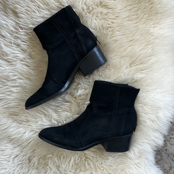CHELSEA & VIOLET black suede Lucy crochet booties - Picture 2 of 7